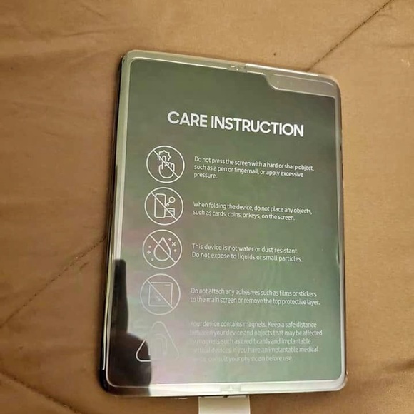 Samsung Galaxy Fold - Picture 4 of 4